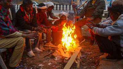 CG Today Weather News: प्रदेश में आज ठंड ने तोड़ दिया रिकॉर्ड... दर्ज हुआ सबसे सर्द सुबह, जारी रहेगा शीतलहर... 1 10121 pti12 10 2021 000106b console corptech